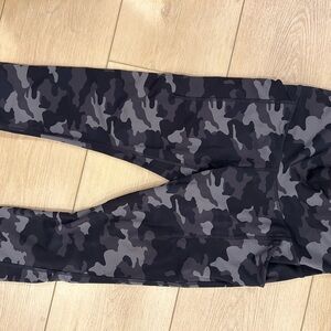 All in Motion Black and Gray Camouflage Leggings